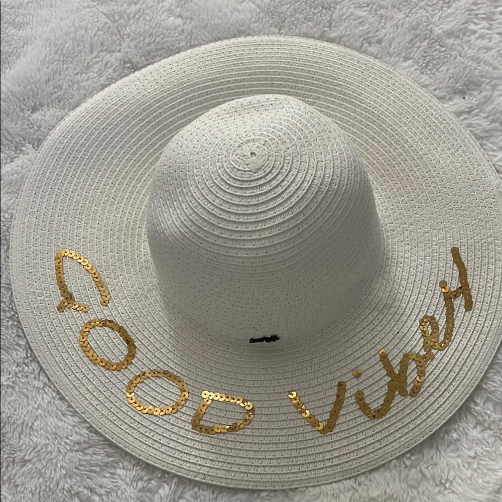 White and Gold Women's Sun Hat